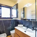 Apartment Residenza Panoramica 2 *